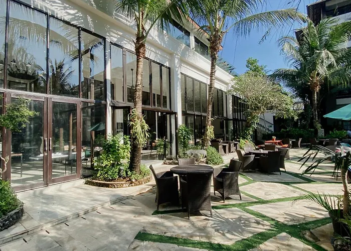 Apartahotel Esco Luxe 4*