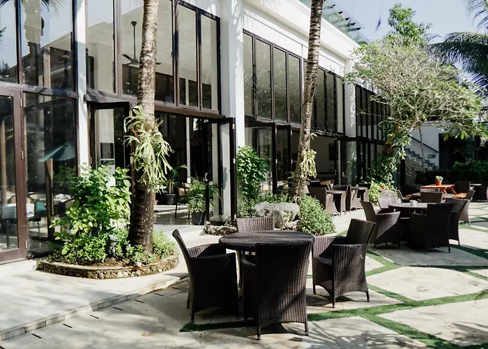 Apartahotel Esco Luxe 4*