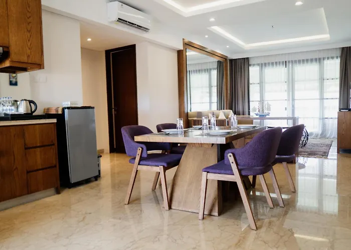 Apartahotel Esco Luxe 4*
