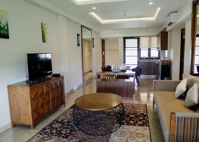 Esco Luxe 4*